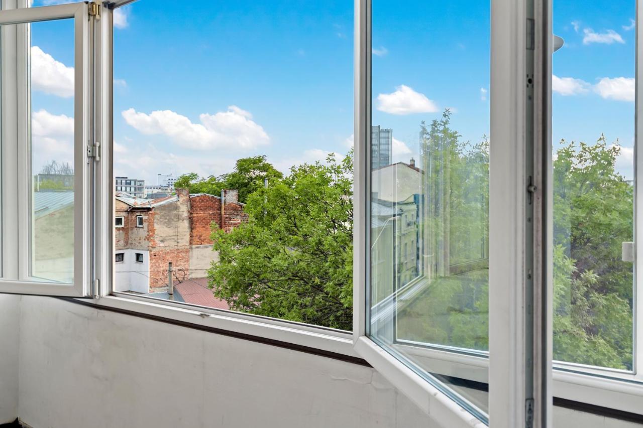 City Heart Retreat Elegant Apartment Bukarest Exteriör bild